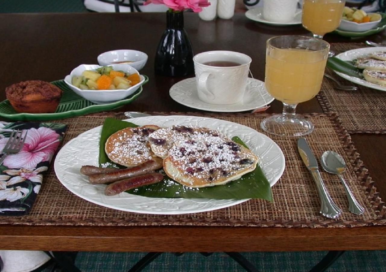 The Palms Cliff House Inn Honomu Exterior foto